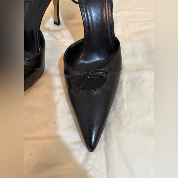 Gucci leather bow ankle stiletto pumps - Picture 2 of 9